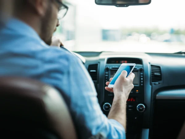 automobiliste téléphone