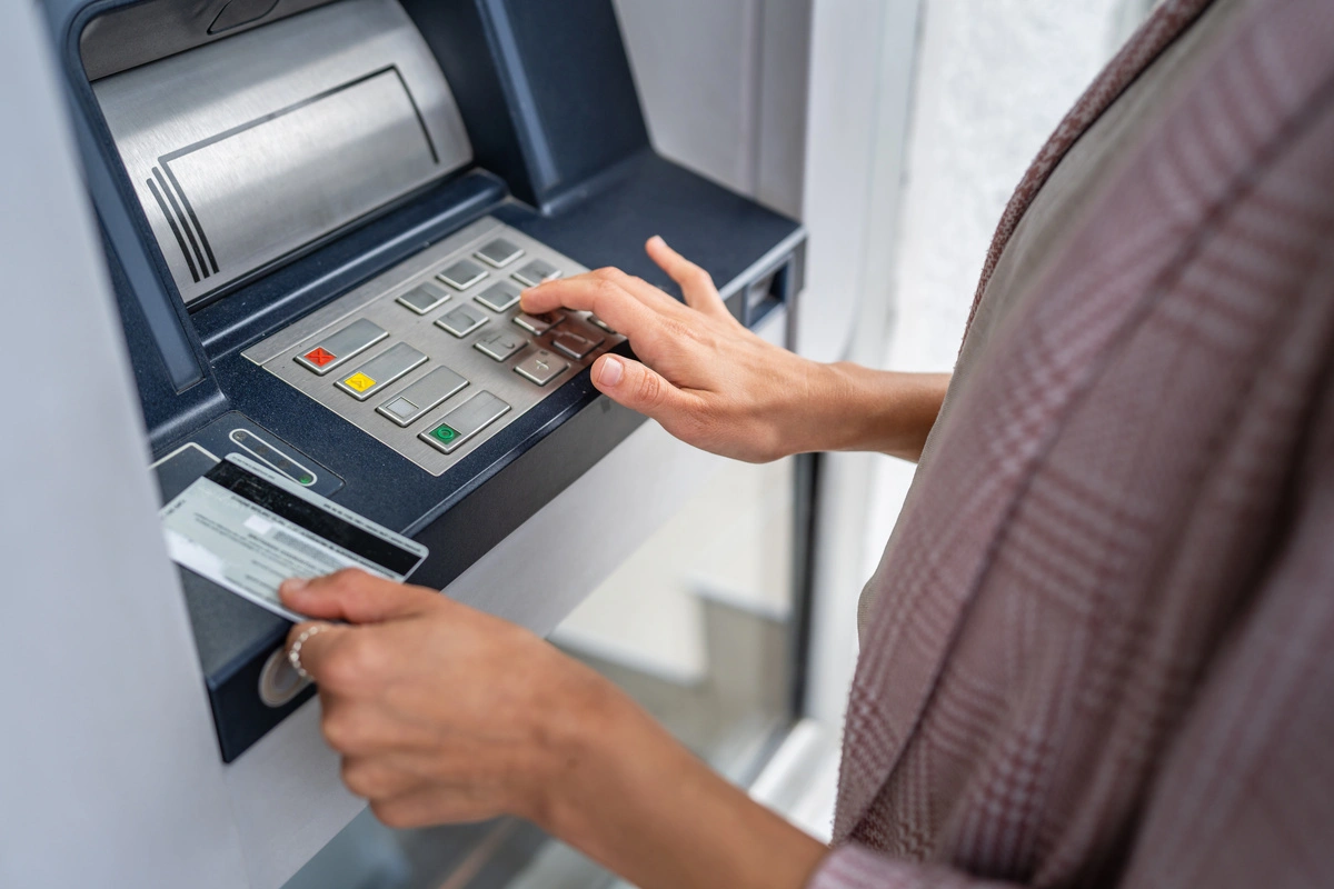 distributeur de billets