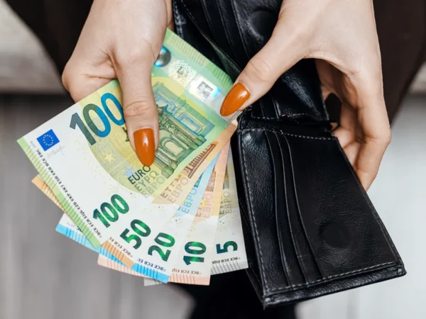 Fin de l&rsquo;argent liquide que dit vraiment la Banque de France