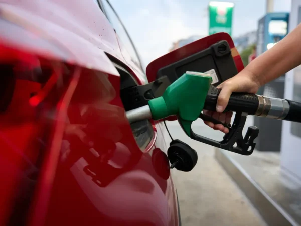 Carburant : avec cette m&eacute;thode simple, vous pouvez &eacute;conomiser jusqu&rsquo;&agrave; 15 % &agrave; la pompe