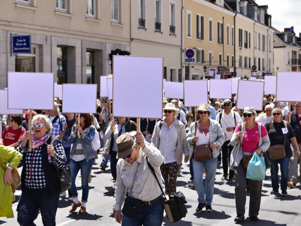 manifestation_seniors_lons-le-saunier