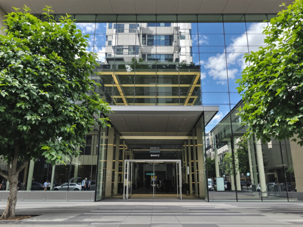 banque_façade_urbaine