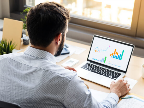 investor_office_scene