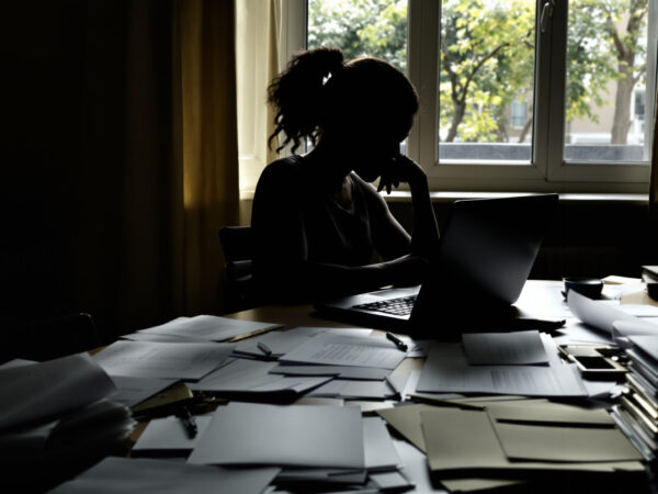 r&eacute;flexion-administrative-voyageurs