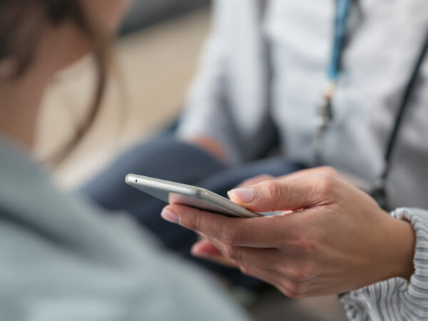 smartphone_sant&eacute;_d&eacute;mat&eacute;rialisation