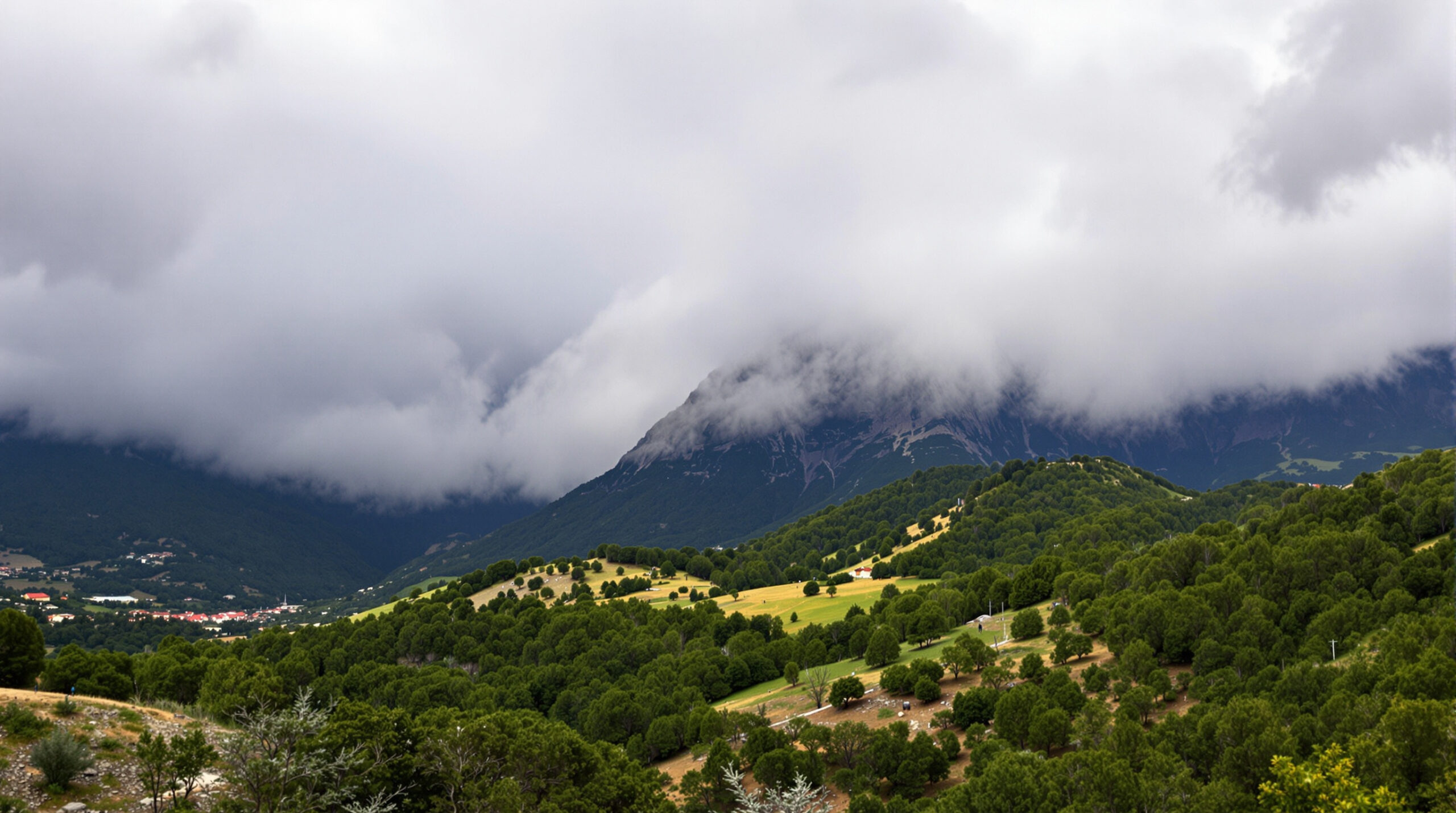 paysages_m&eacute;diterran&eacute;ens_sous_nuages