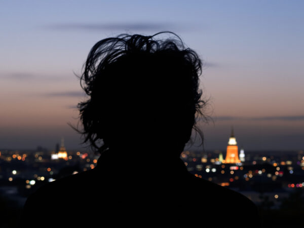 retraite_finances_parc_silhouette